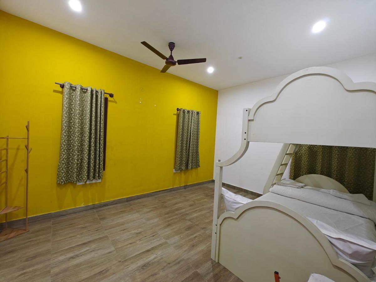 Beautiful 4Bhk Duplex Villa مَسّور المظهر الخارجي الصورة