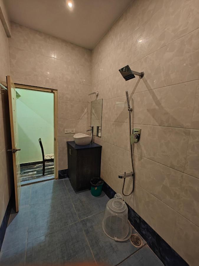 Beautiful 4Bhk Duplex Villa مَسّور المظهر الخارجي الصورة